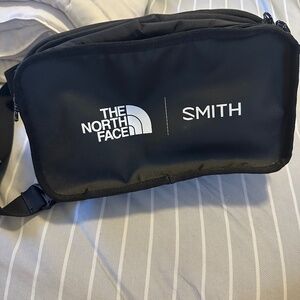 NORTHFACE FANNY PACK
